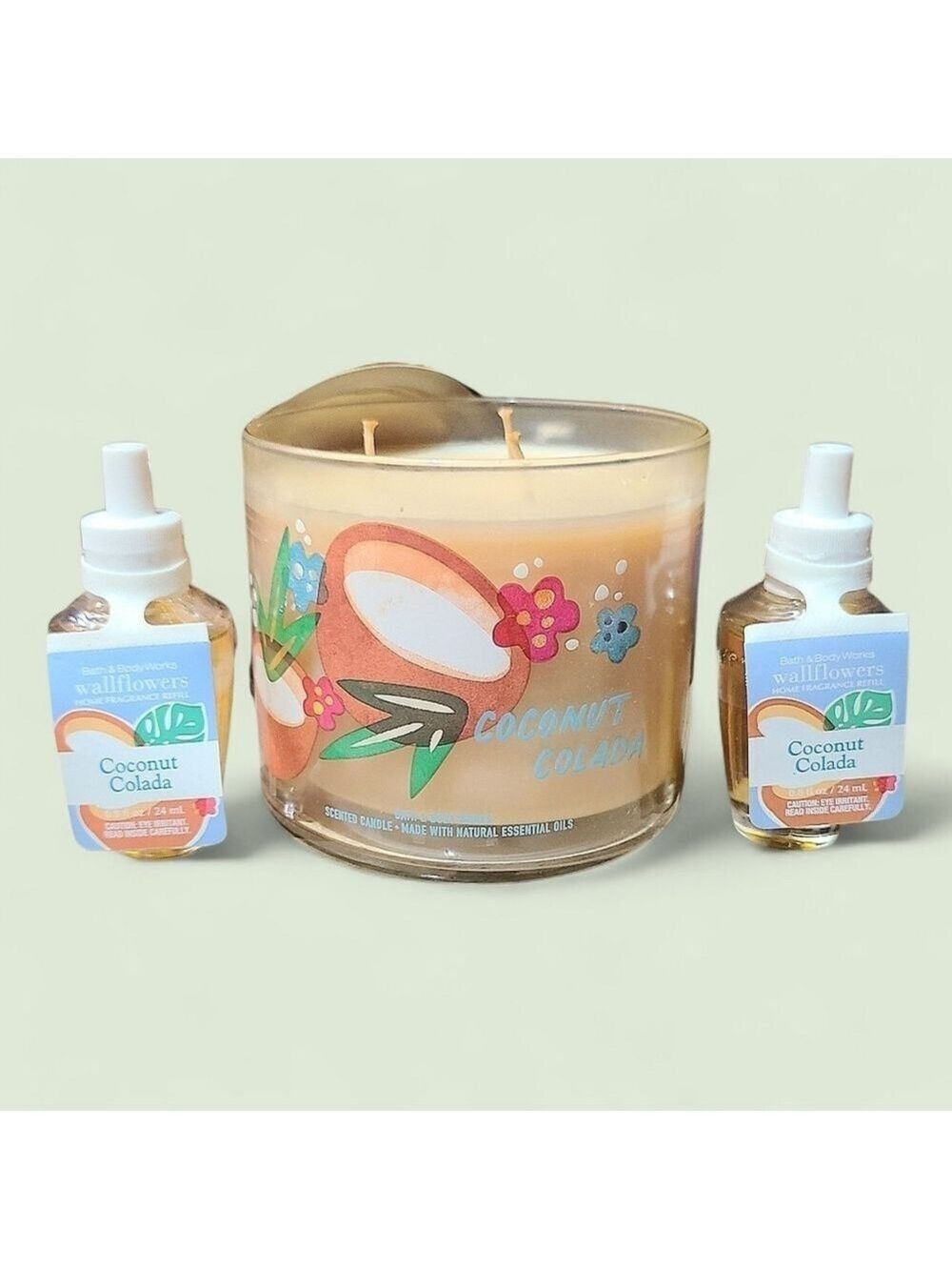 COCONUT COLADA 3-WICK TROPICAL SCENTED CANDLE & WALLFLOWERS BY BATH & BODY WORKS